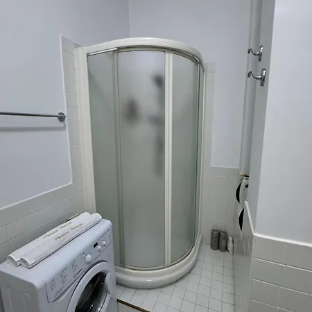 Charming & Lovely Downtown *