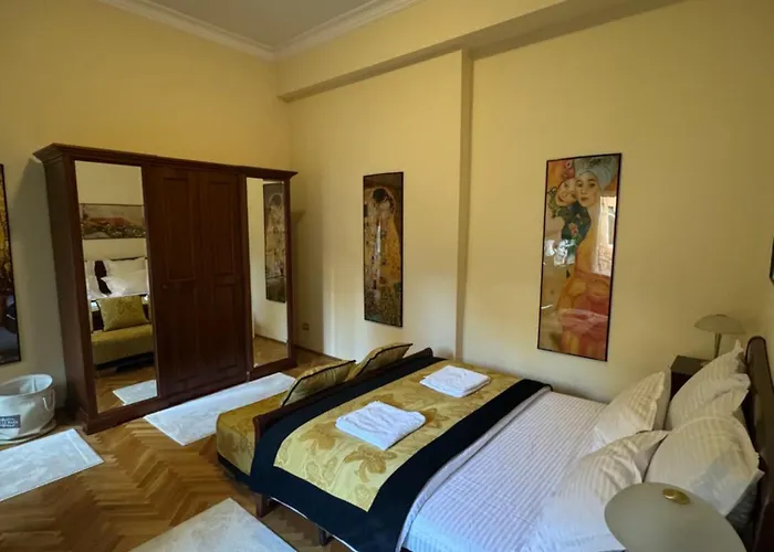 Charming & Lovely Downtown Timisoara