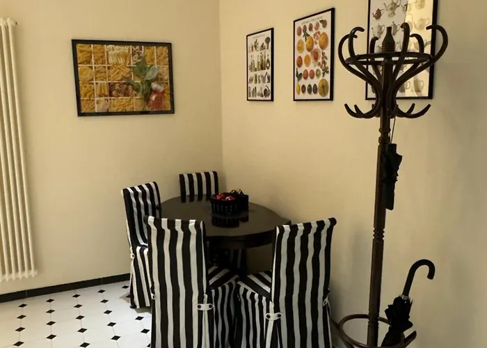 Charming & Lovely Downtown