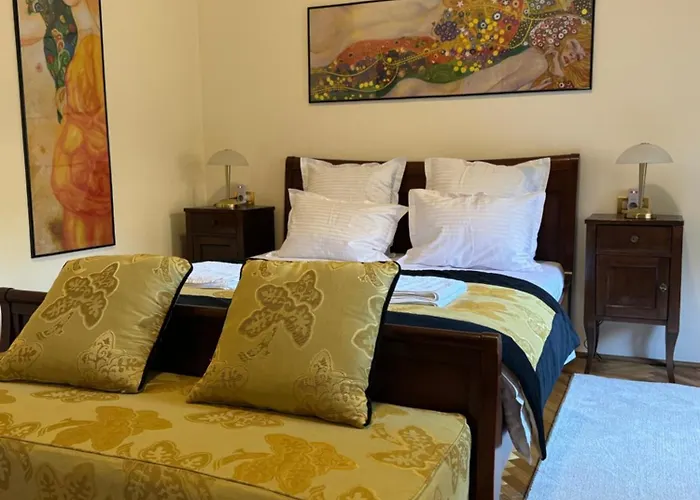 Apartment Charming & Lovely Downtown Timisoara